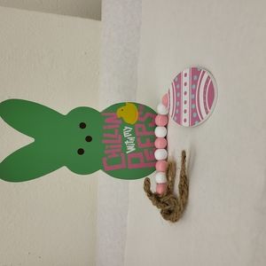 Easter Decor For Tired Trays